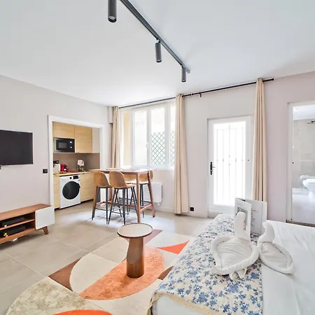New Renovated Studio Invalides Effeiltower 2 Pers Apartment *